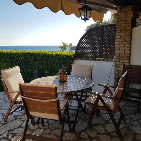 別荘 Corfu Beachfront 52